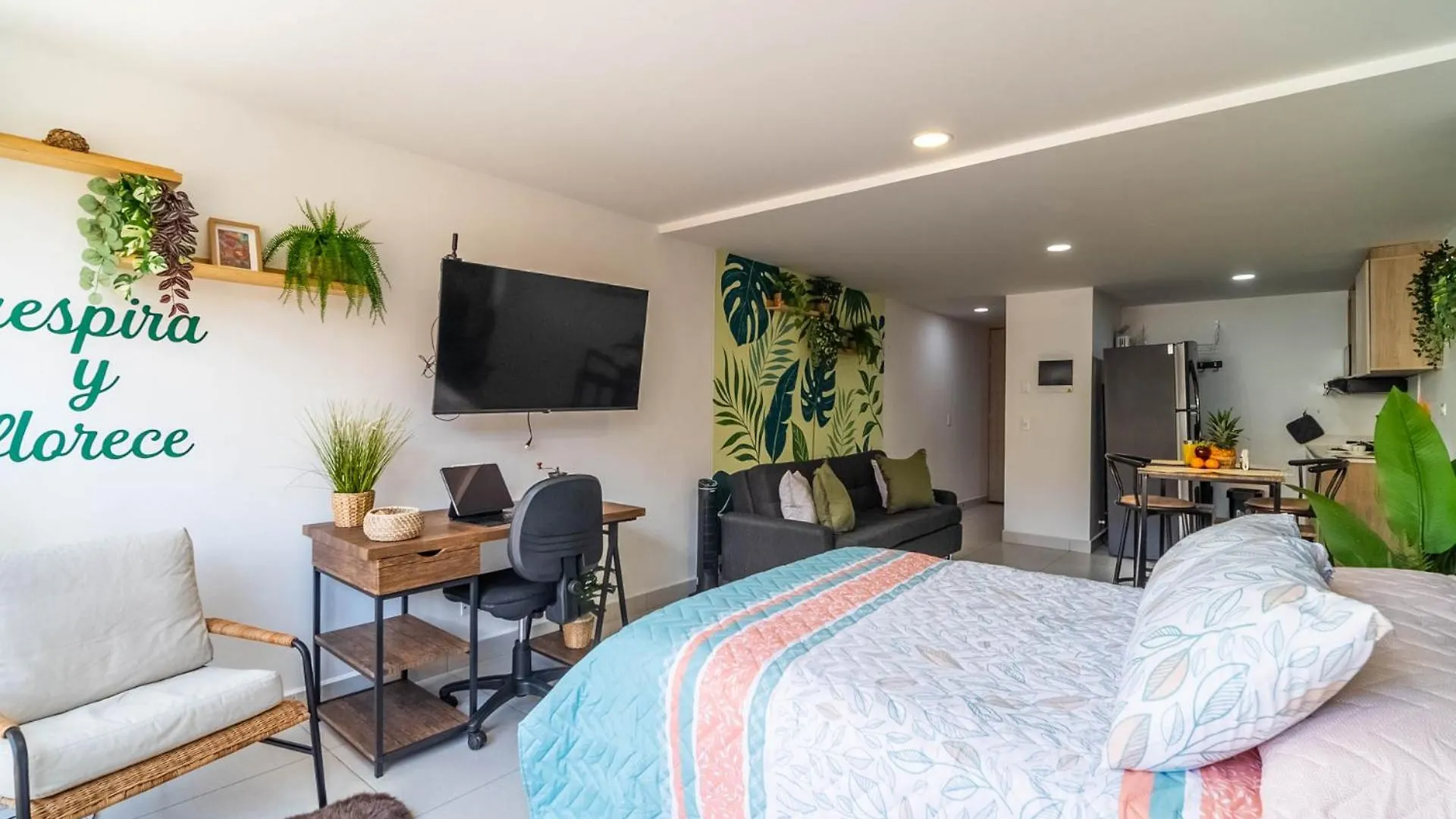 Apartament Cozy Spring Flat In Laureles Medellín